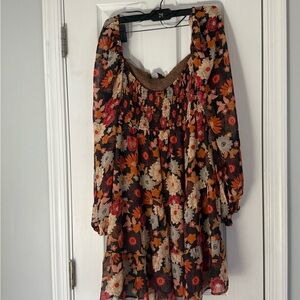 New, Never Worn: Dress Forum Floral Long Sleeve Dress
